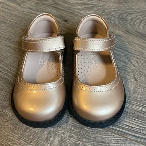 Elephantito Mary Jane Toddler Patent Rose Gold size 4 NWOT